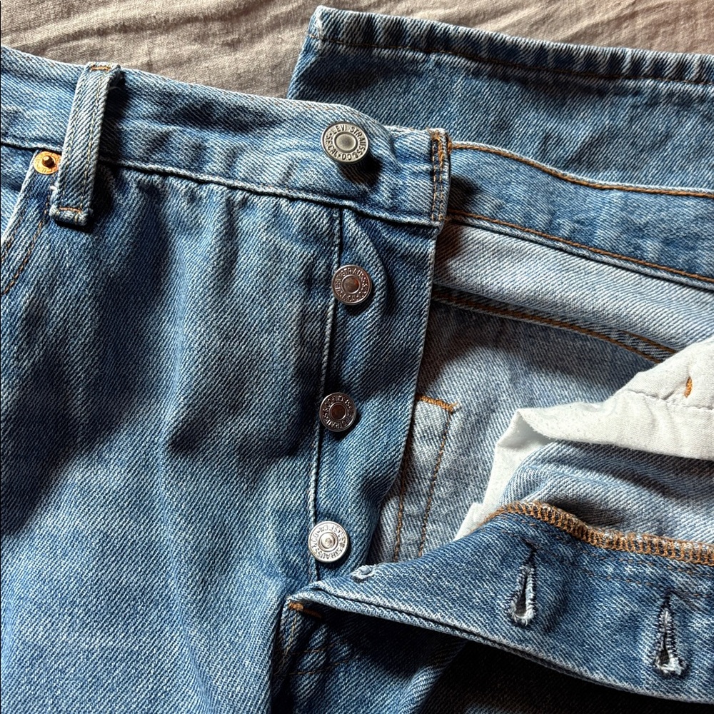 Levi's Straight Blue Jeans - Picture 4 of 5